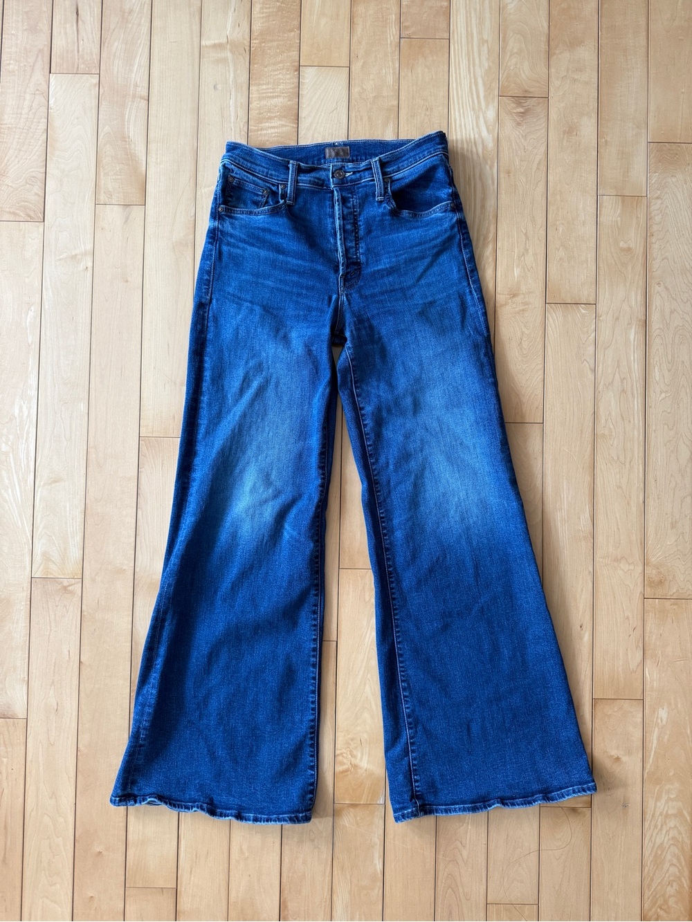 MOTHER The Tomcat Roller Sneak Wide-Leg Jeans